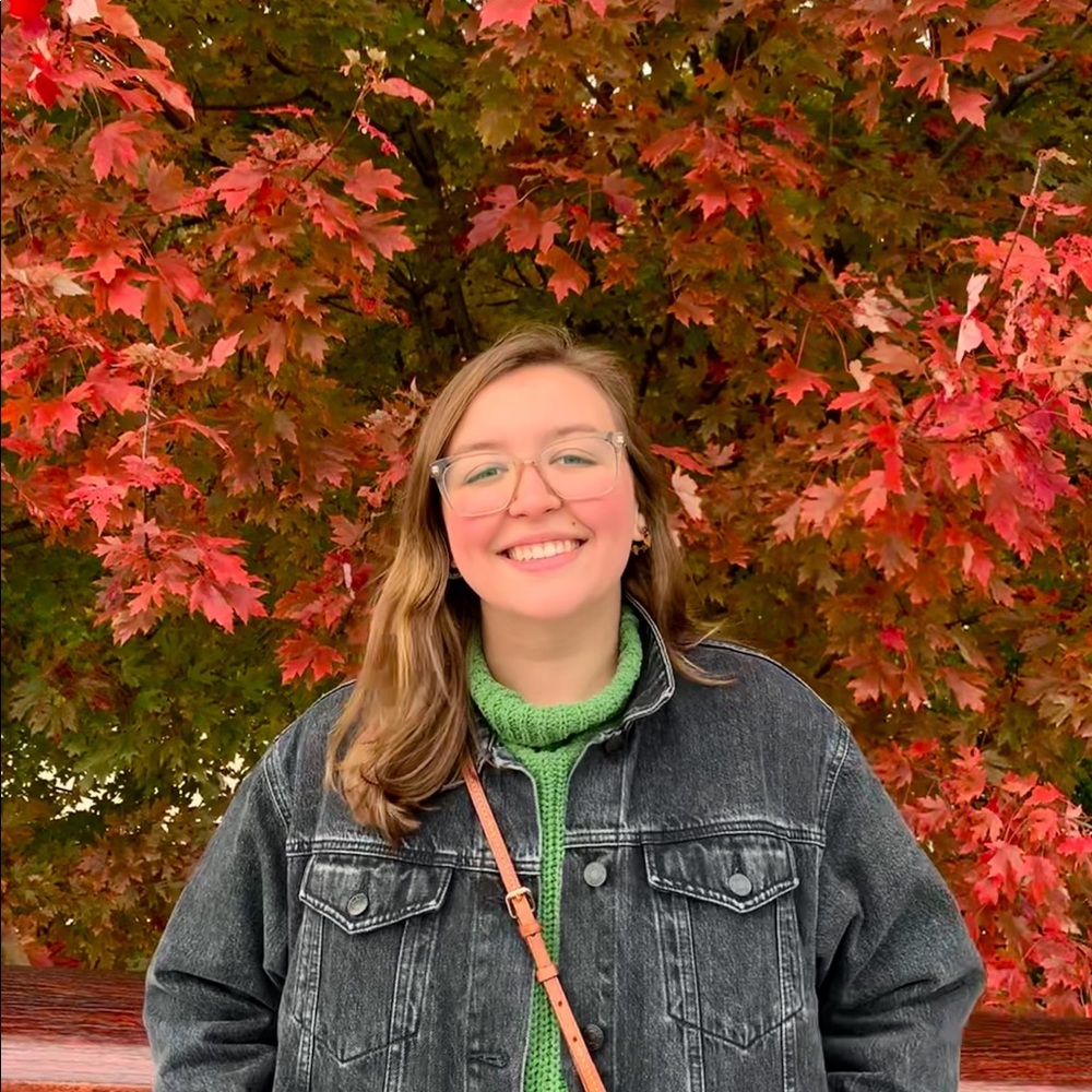 Meet your Posher, Nicole